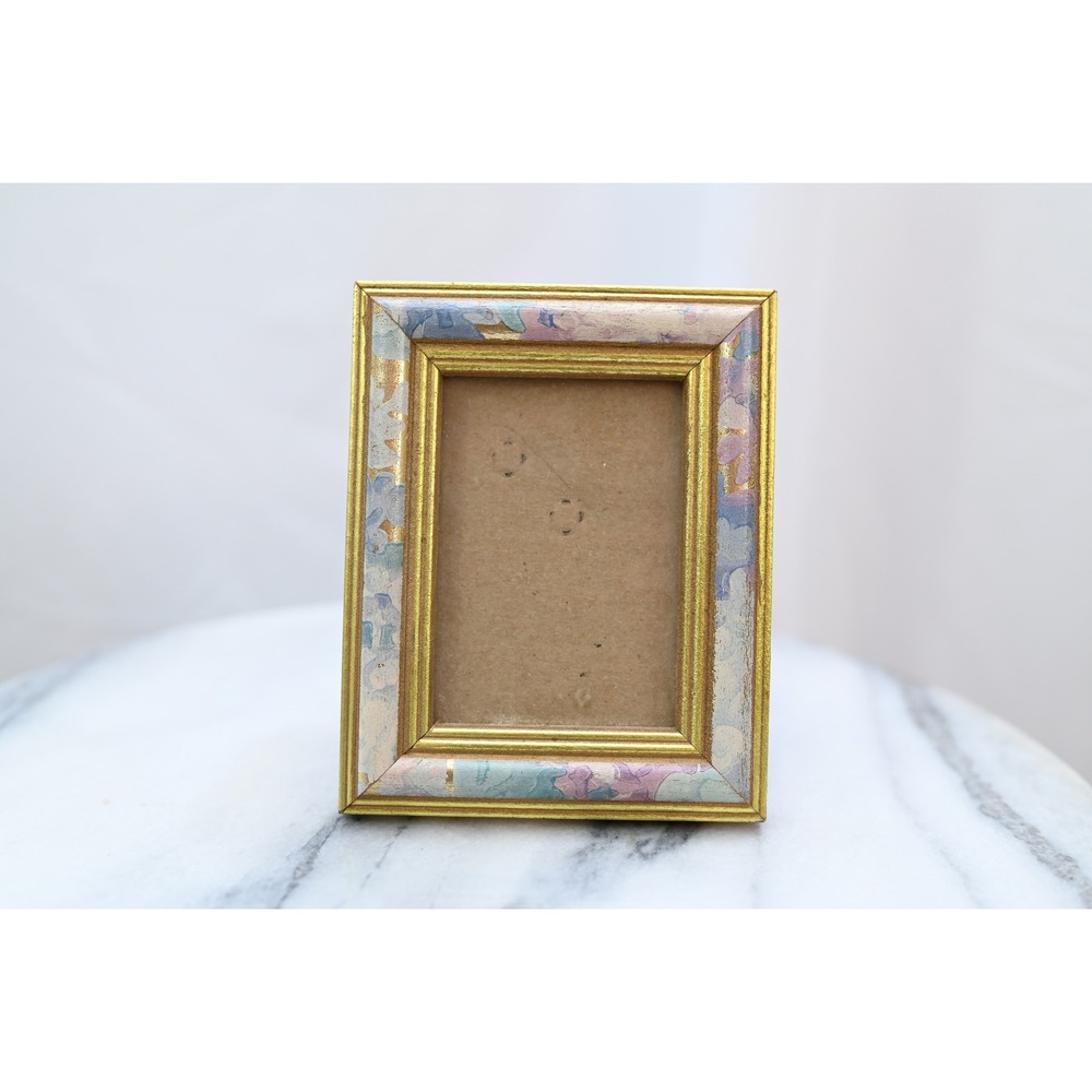 Intercraft Wooden Floral Picture Frame Gold Trim 2.5x3.5 Tabletop and Wall Mount